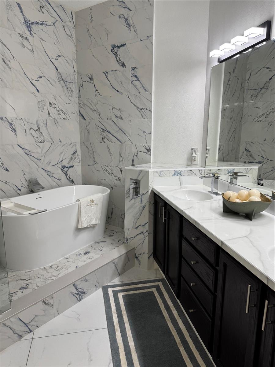 MIRAMAR LAGOONS AT LAKEWOOD RANCH II - Residential