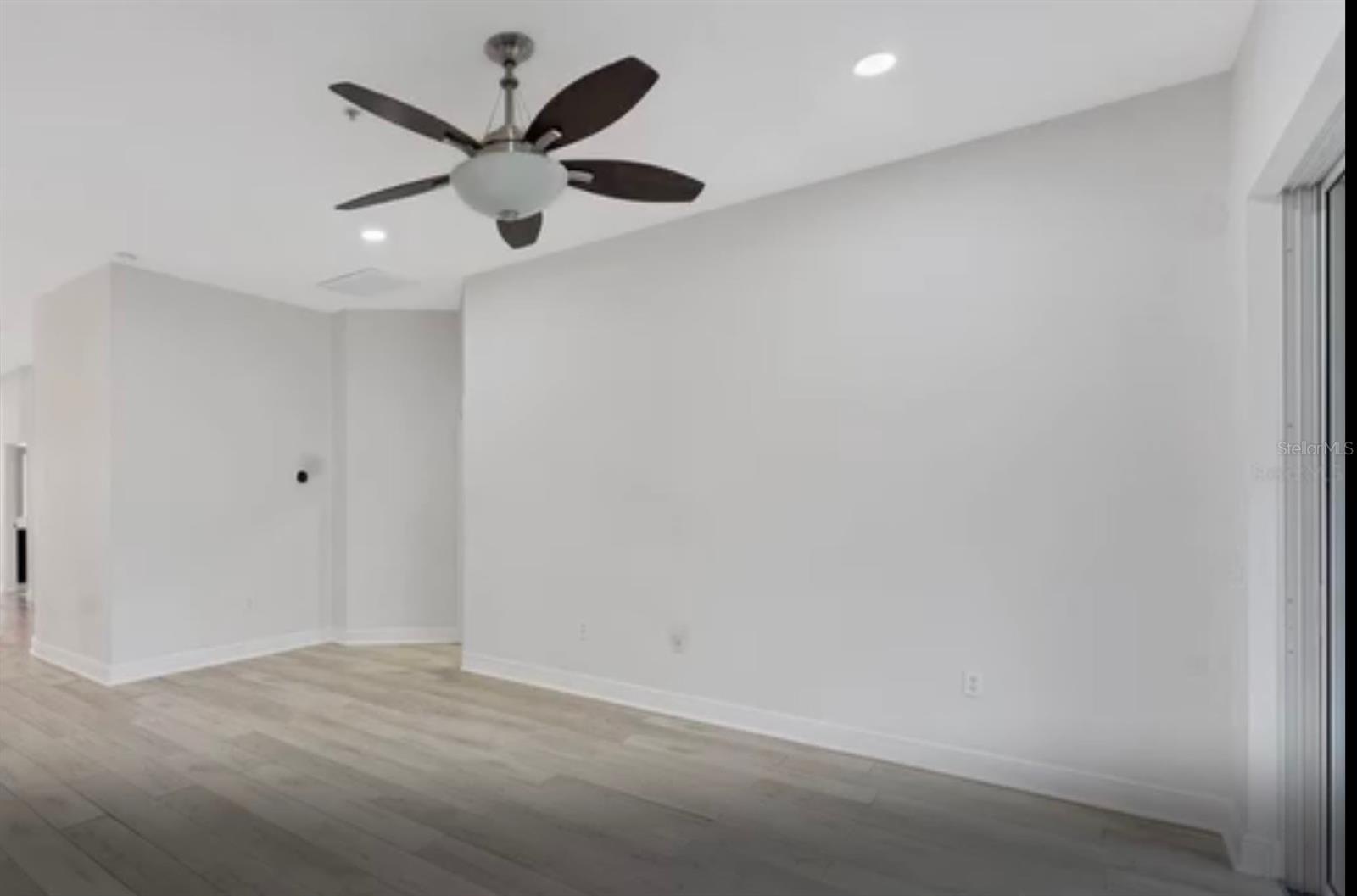 MIRAMAR LAGOONS AT LAKEWOOD RANCH II - Residential