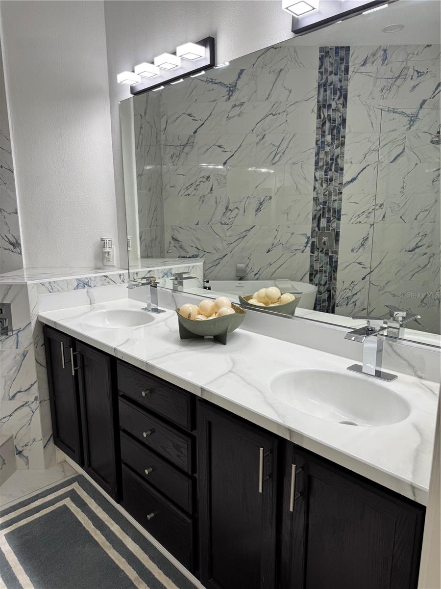 MIRAMAR LAGOONS AT LAKEWOOD RANCH II - Residential