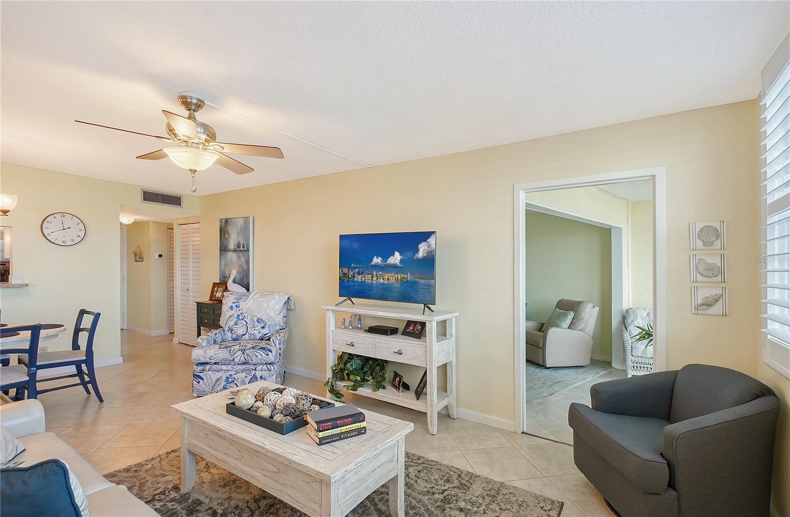 5855 MIDNIGHT PASS ROAD 512