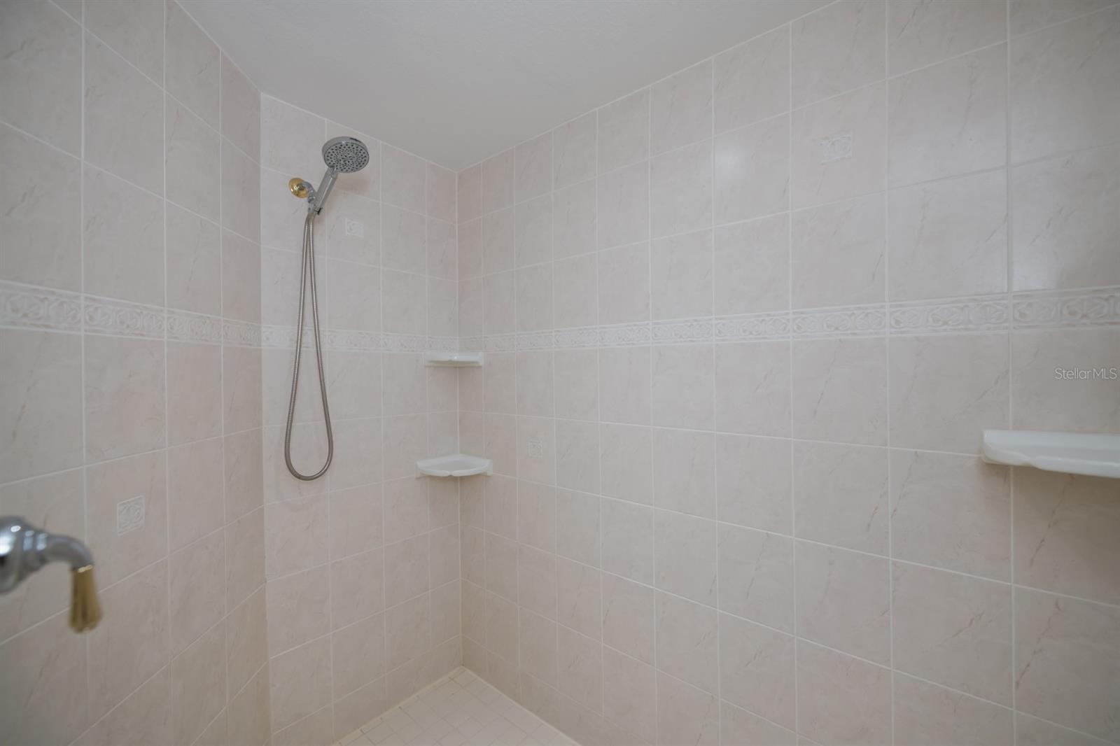 ROTONDA WEST PINEHURST - Residential