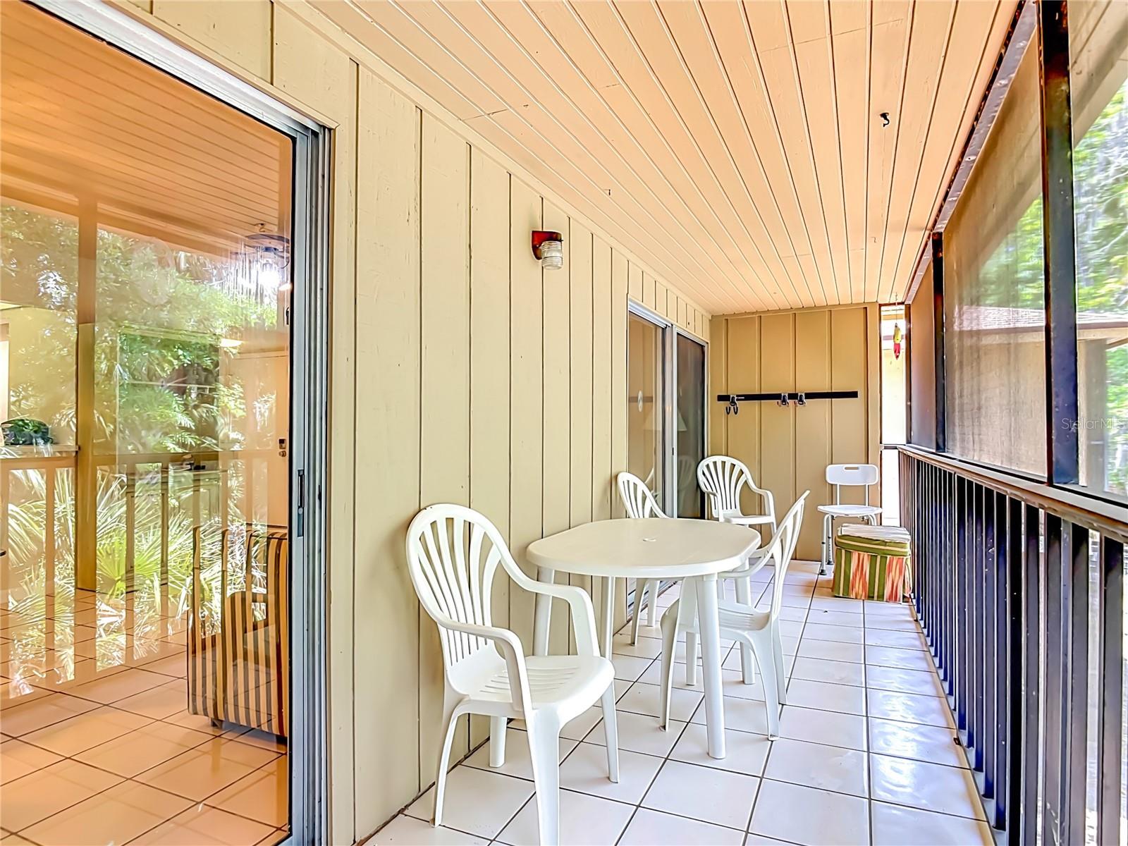 LAKESIDE CONDO APTS - Residential