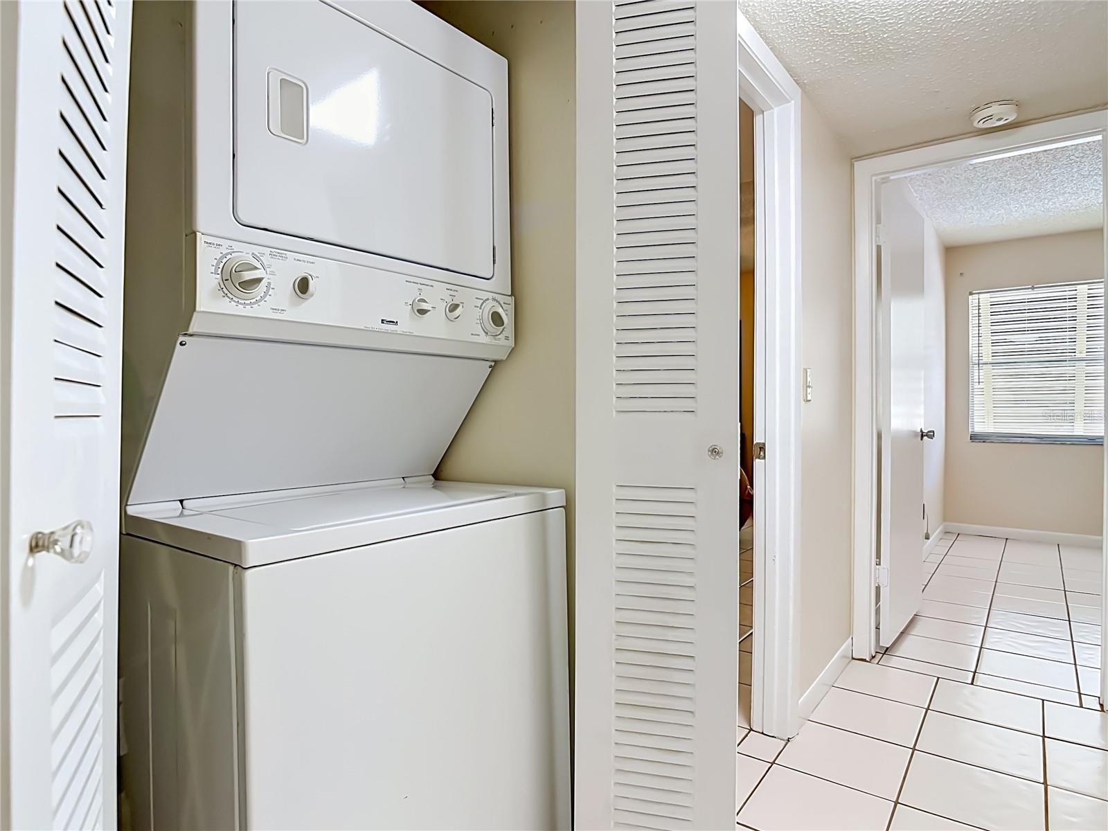 LAKESIDE CONDO APTS - Residential