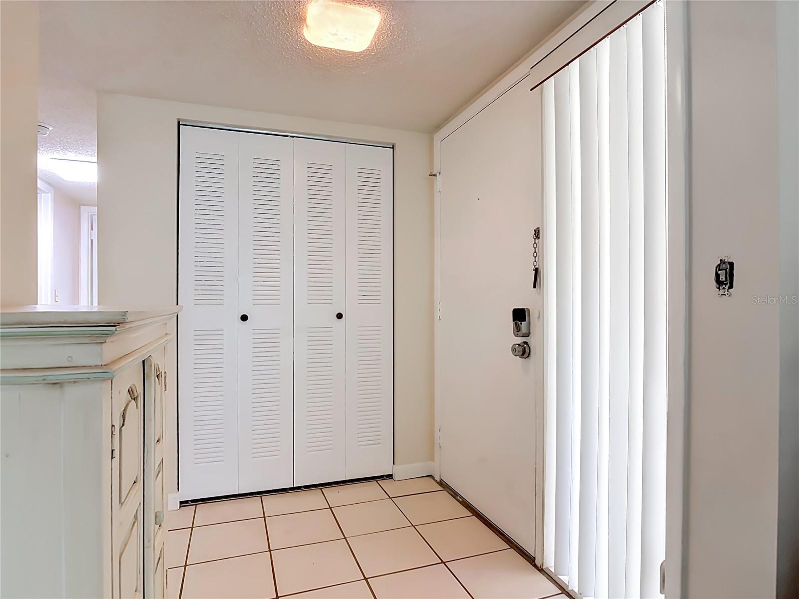 LAKESIDE CONDO APTS - Residential