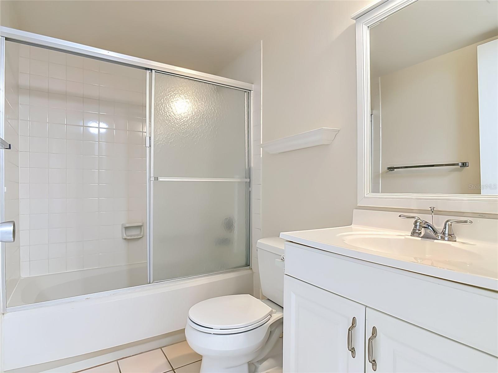 LAKESIDE CONDO APTS - Residential