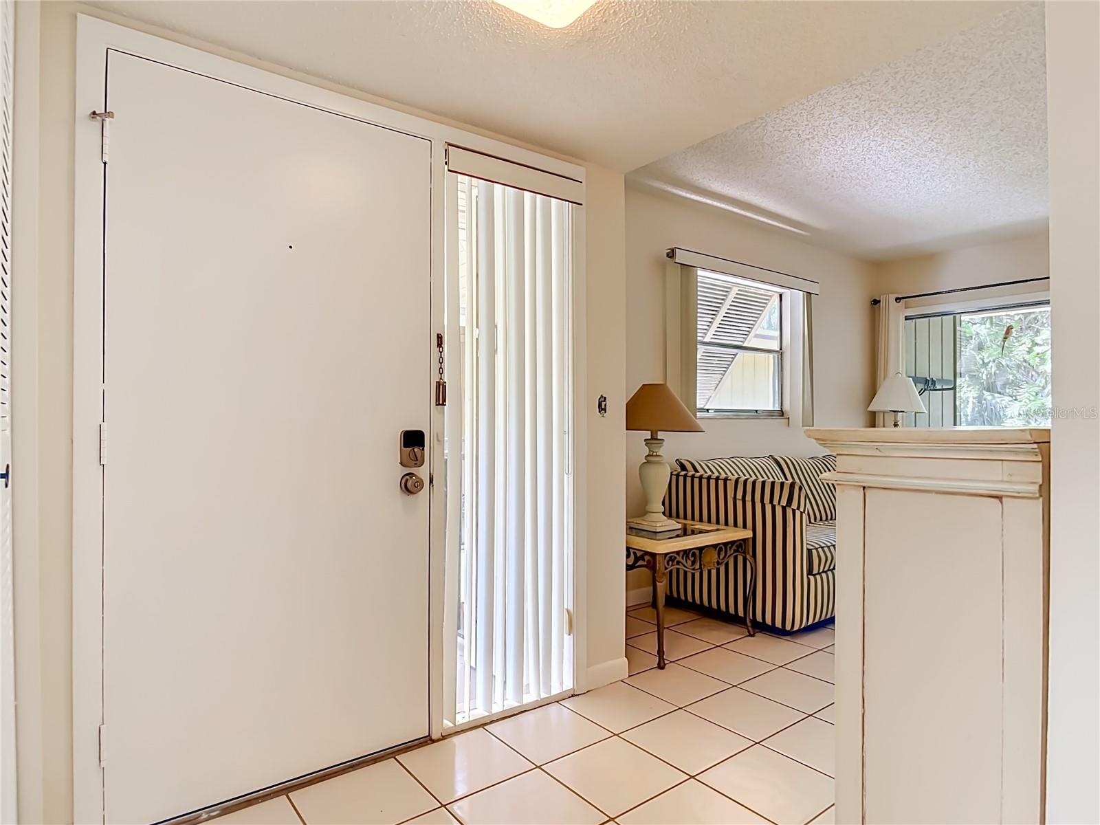 LAKESIDE CONDO APTS - Residential