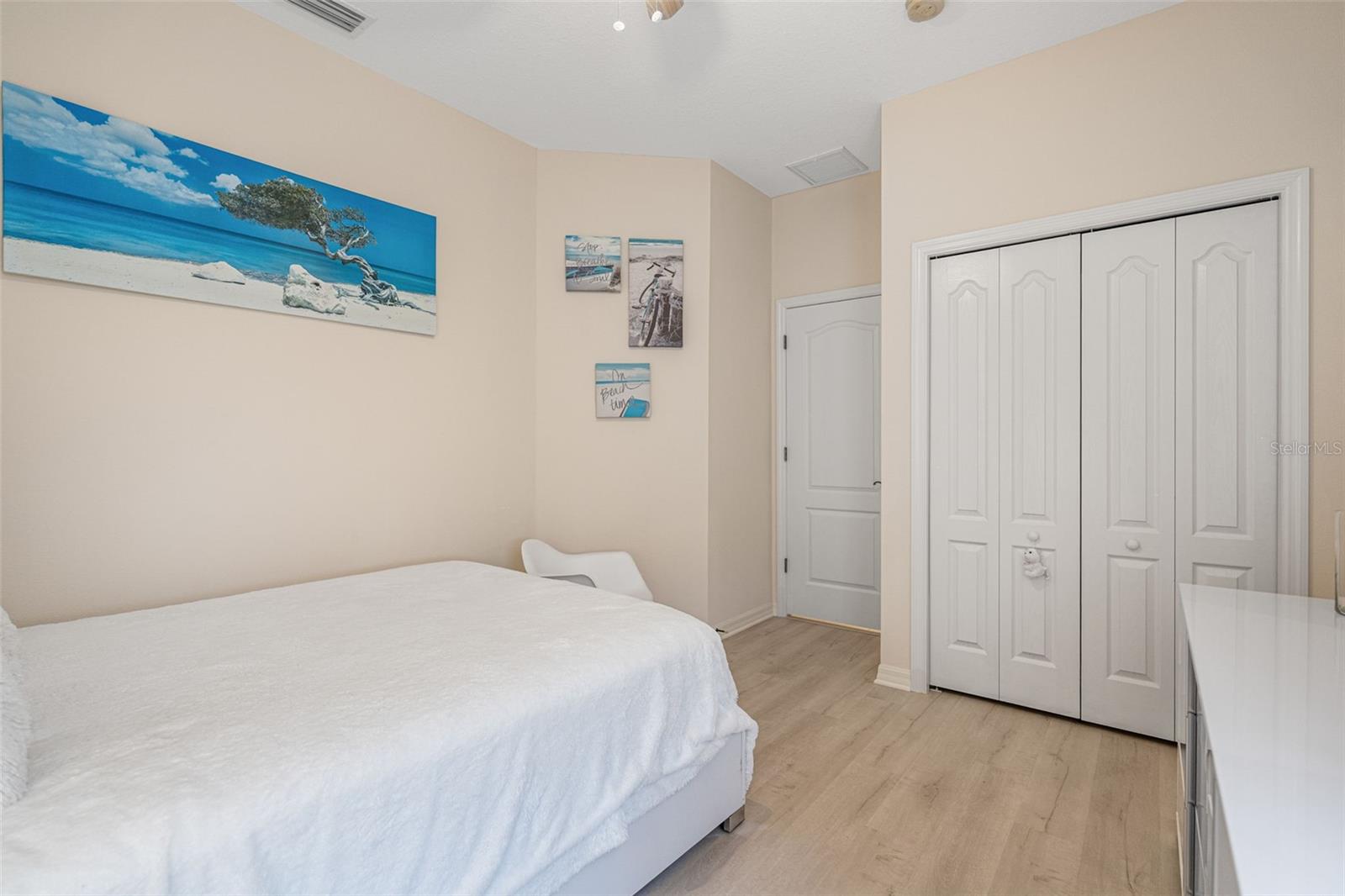 HERON CREEK - Residential