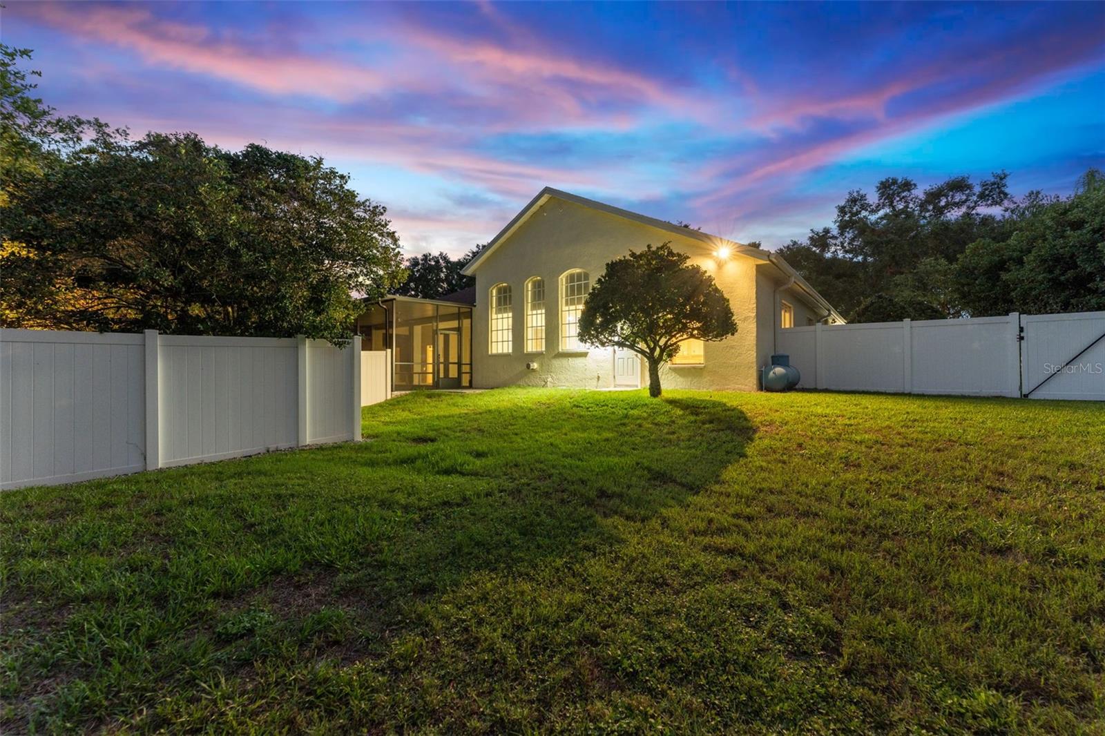 10310 CARROLL COVE PLACE