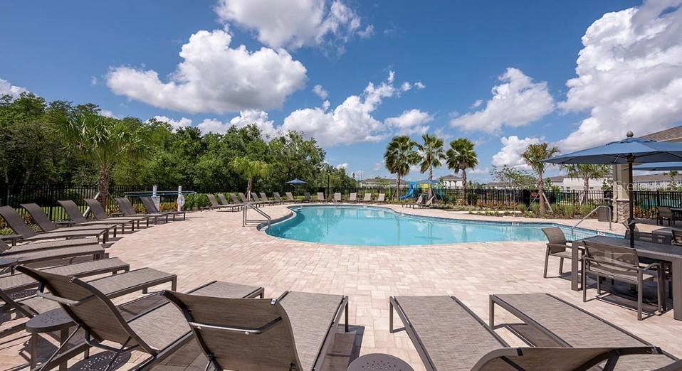 THE TOWNHOMES AT WESTVIEW - Residential