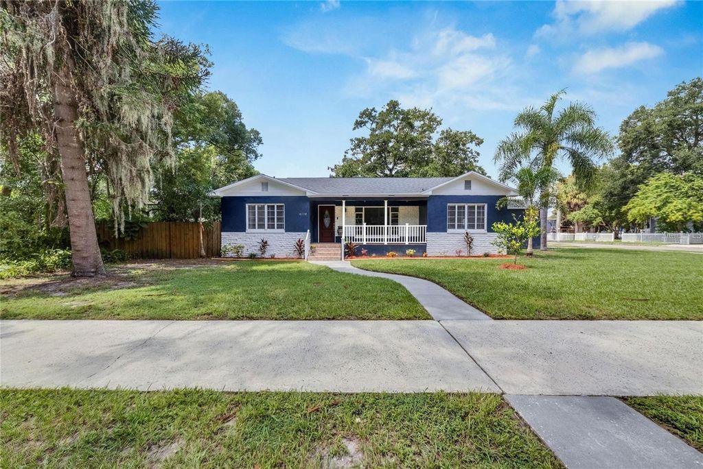 Photo of 6110 N Suwanee Avenue, Tampa, FL 33604 (MLS # TB8382791)