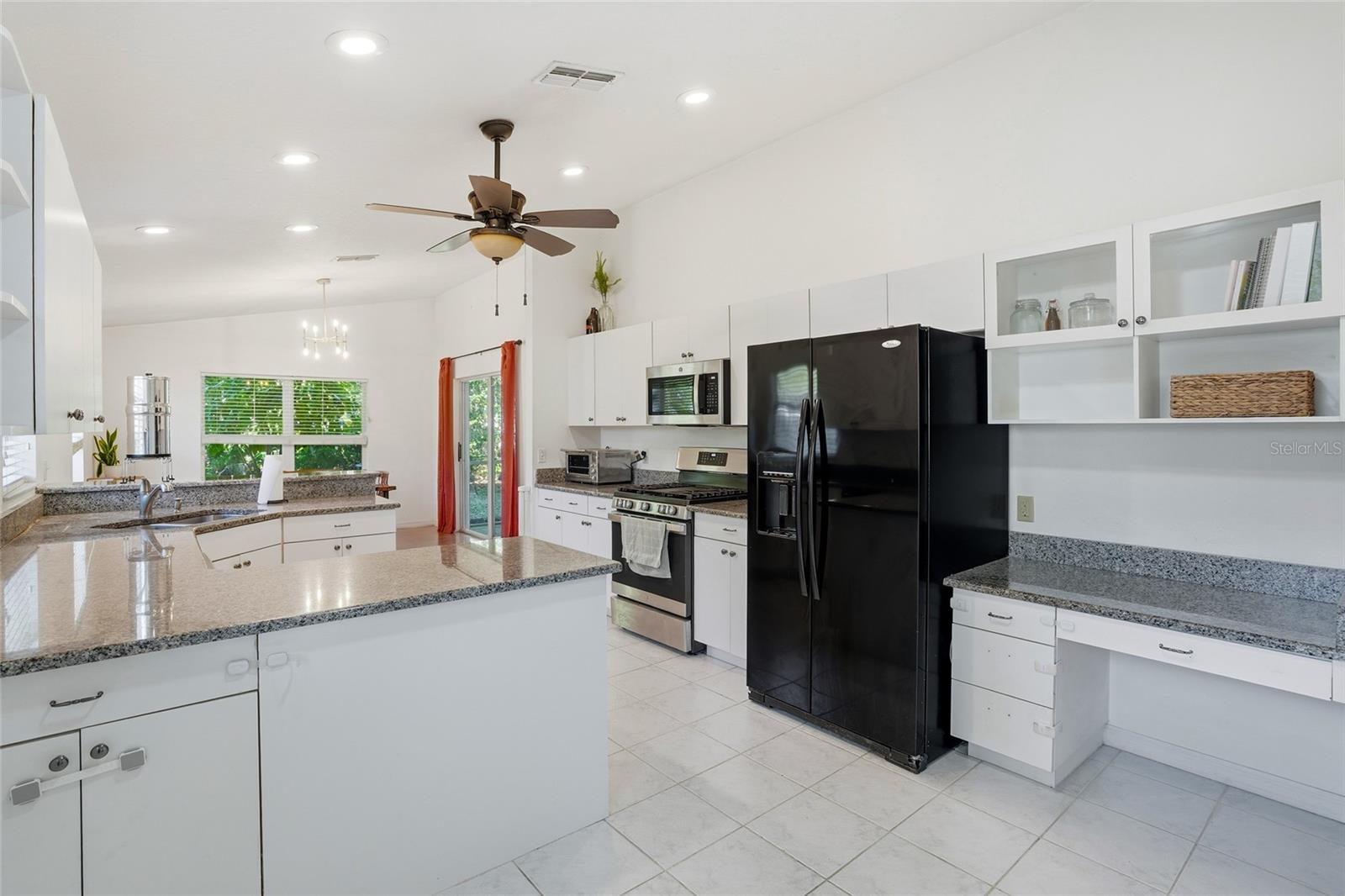 PINEWALK SUB - Residential