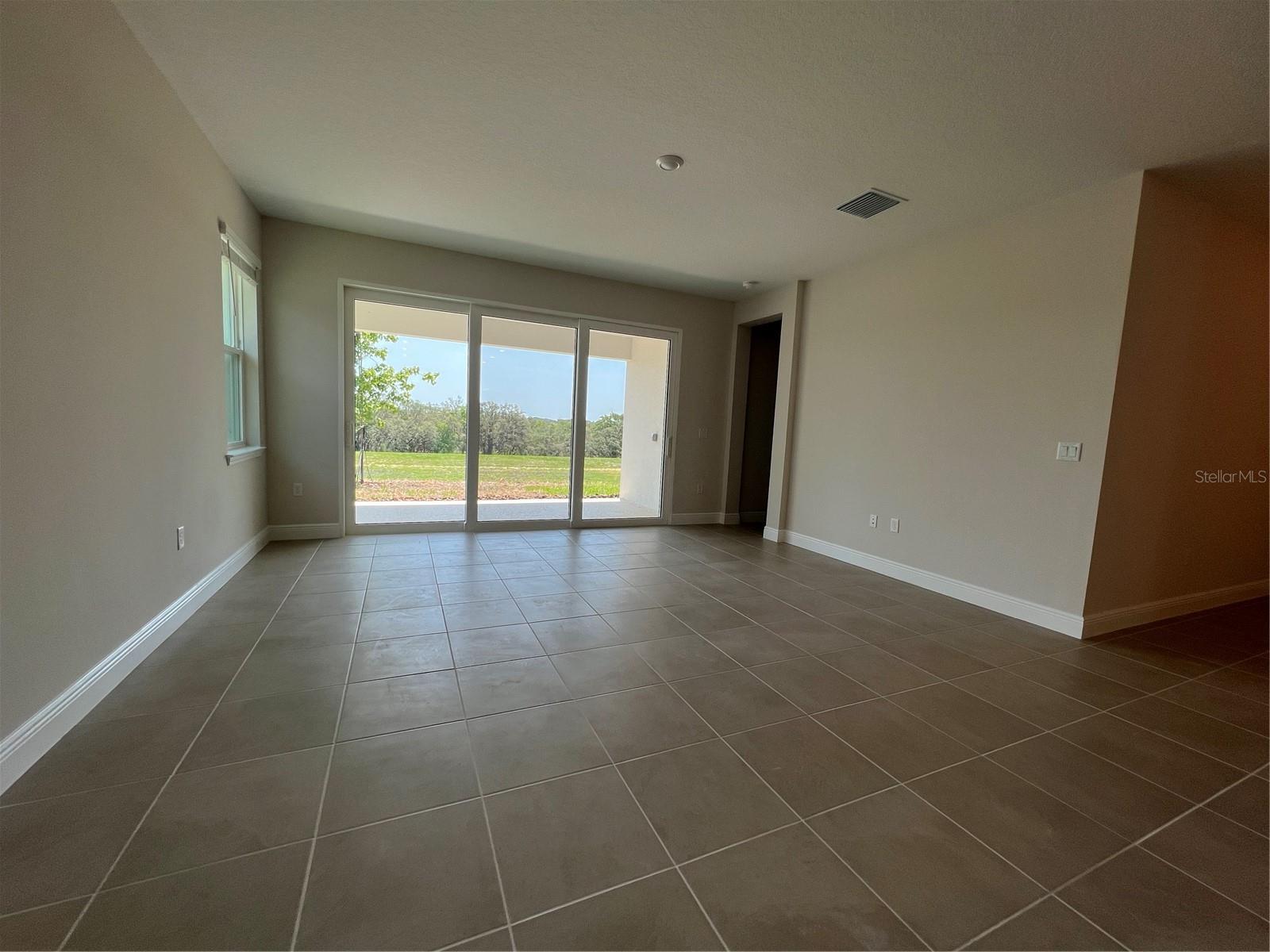 HILLS OF MINNEOLA - Residential