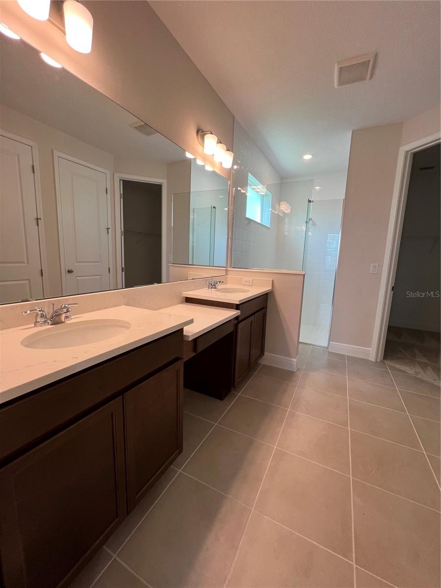 HILLS OF MINNEOLA - Residential