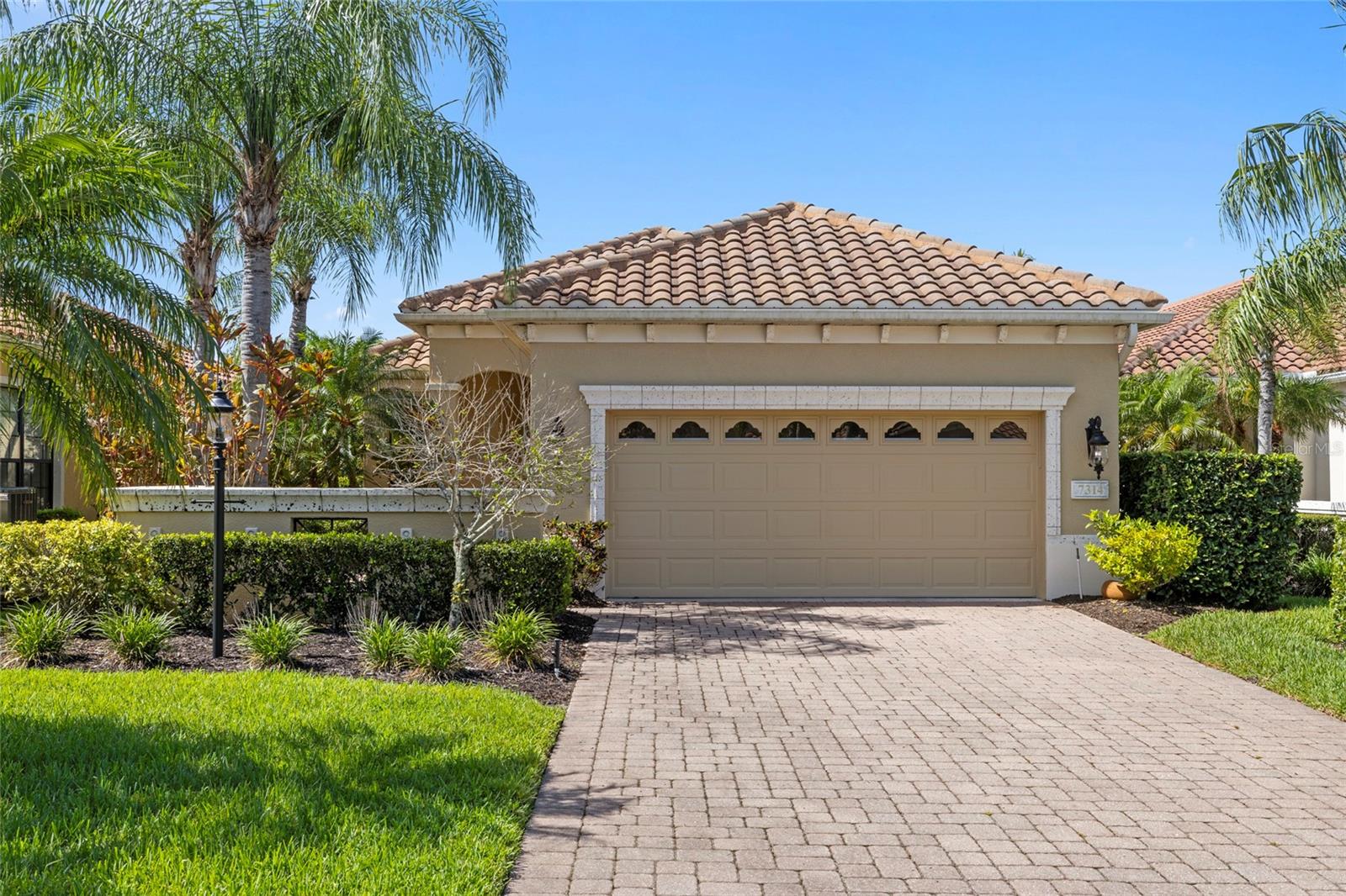 LAKEWOOD RANCH - Residential