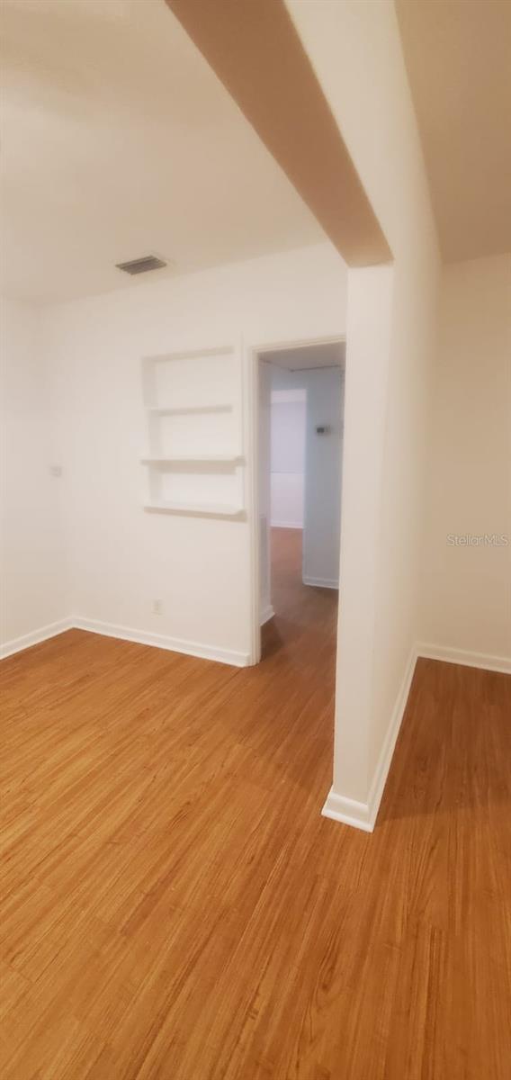 MURRAY HILLS HEIGHTS - Residential Lease