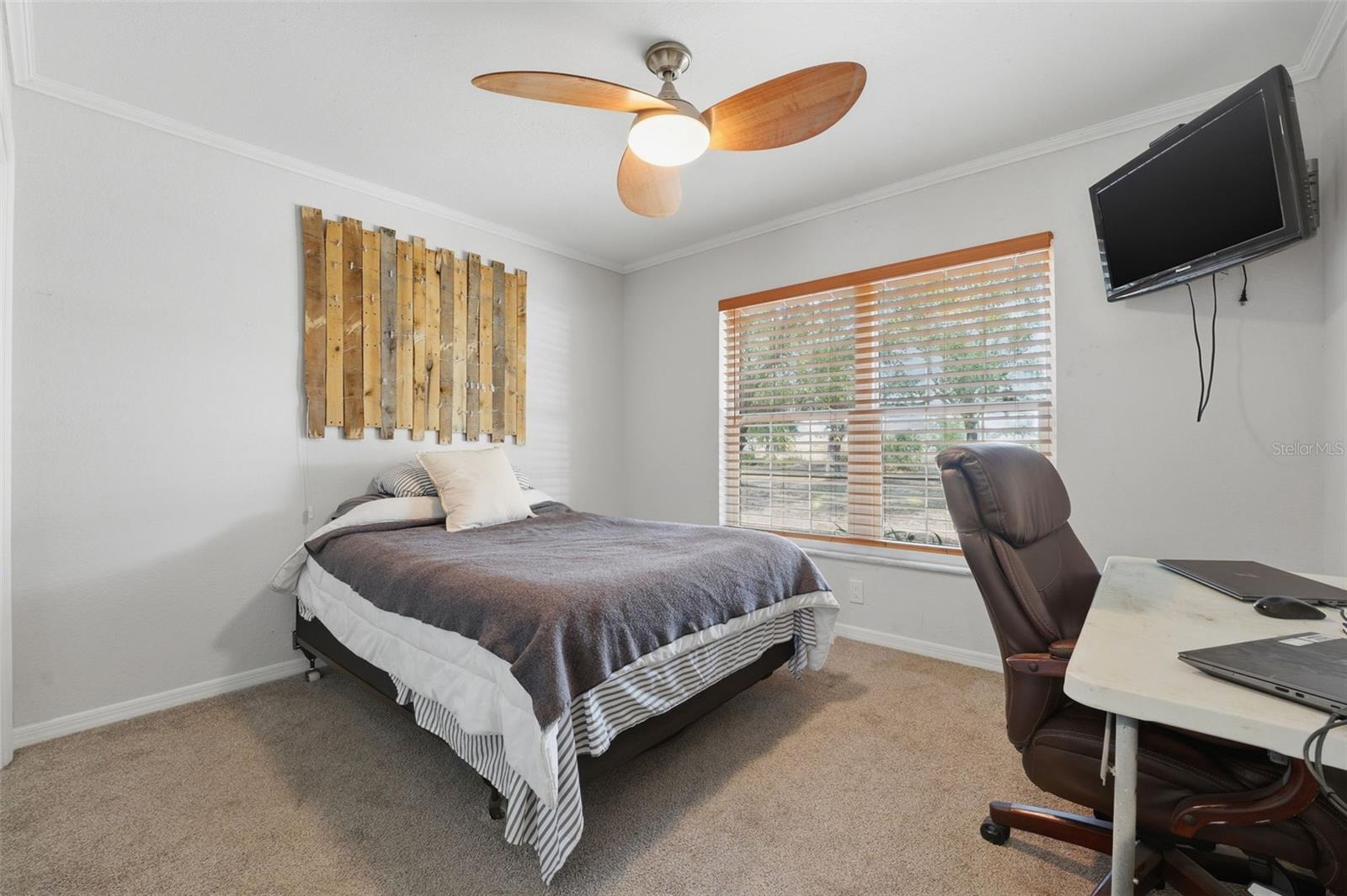 HORSE CRK ACRES - Residential