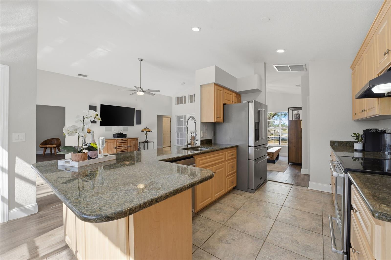 HORSE CRK ACRES - Residential