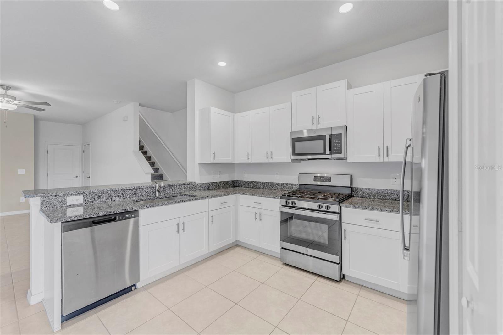 MITCHELL RANCH 54 PH 4 7 8 9 - Residential Lease