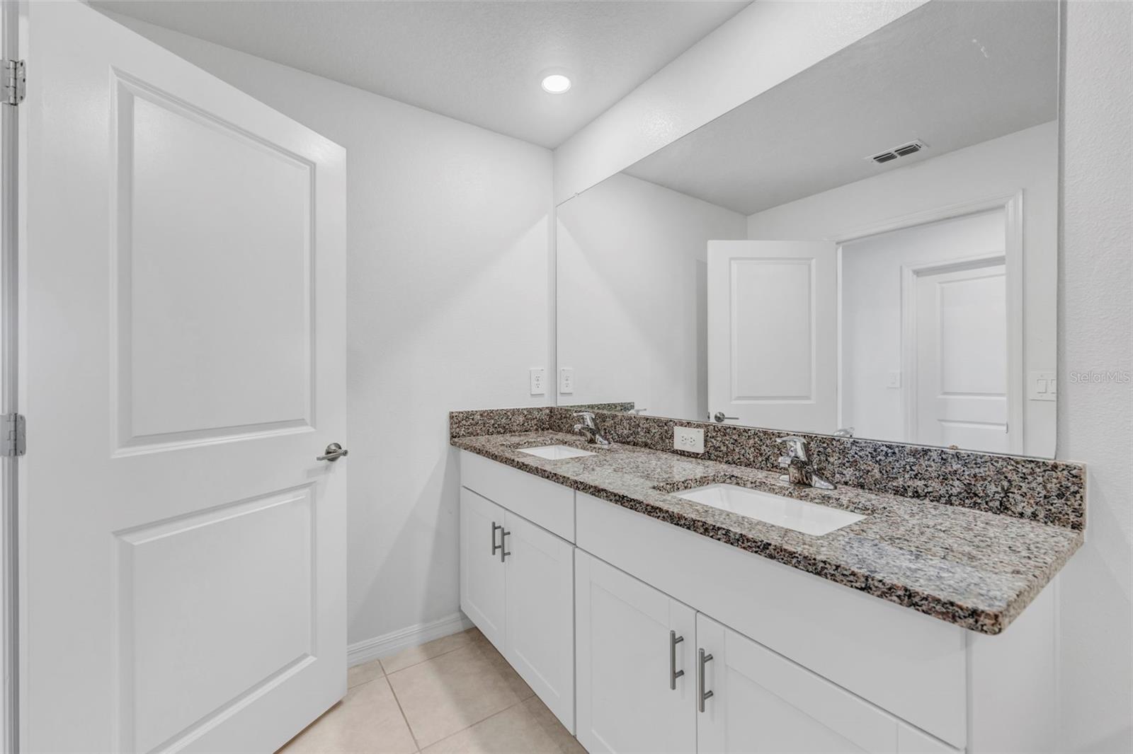 MITCHELL RANCH 54 PH 4 7 8 9 - Residential Lease