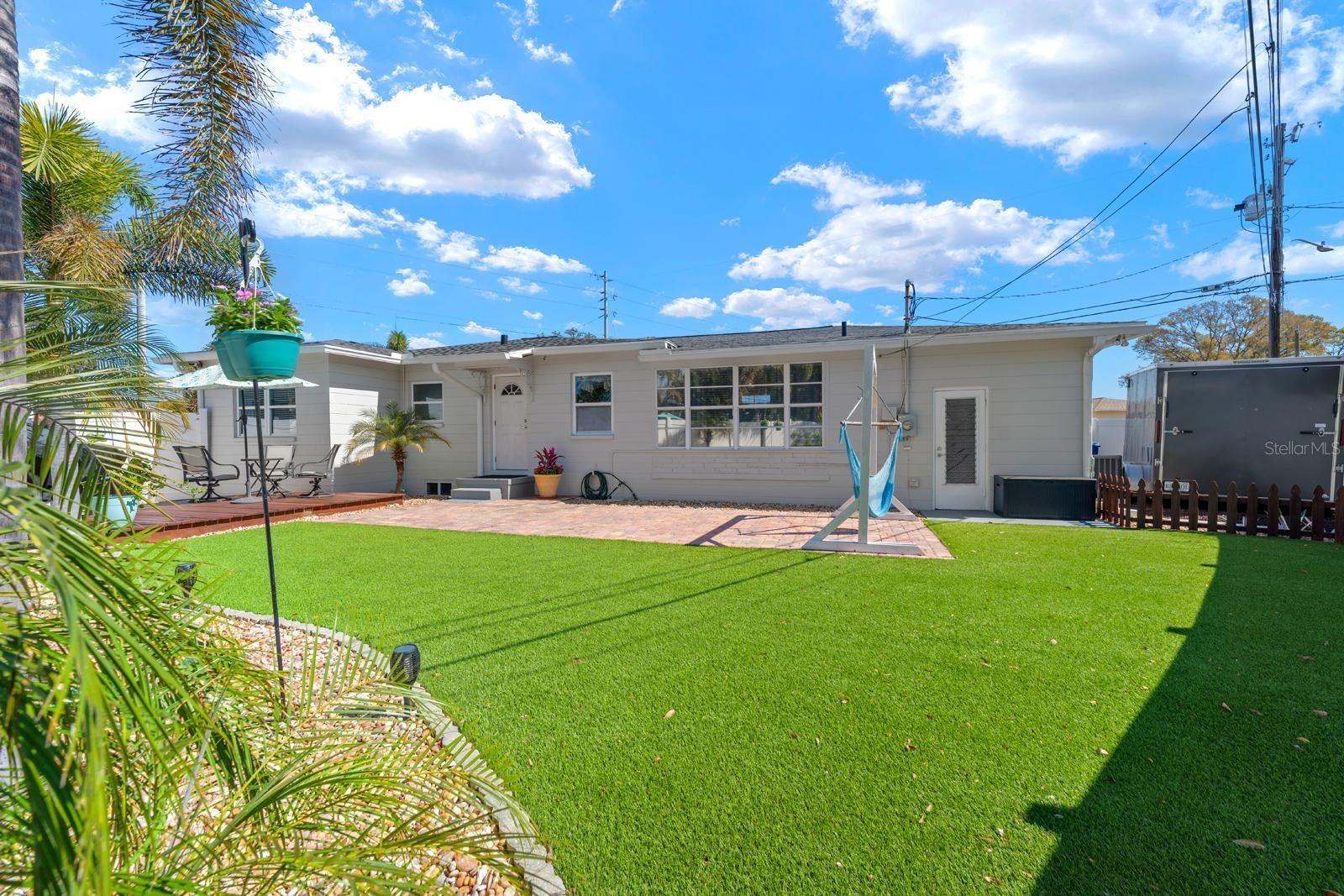 SIRMONS ESTATES - Residential