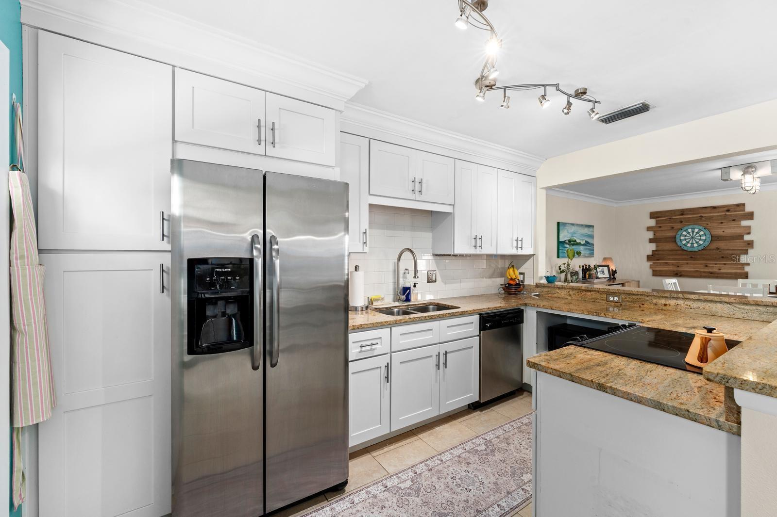 SIRMONS ESTATES - Residential