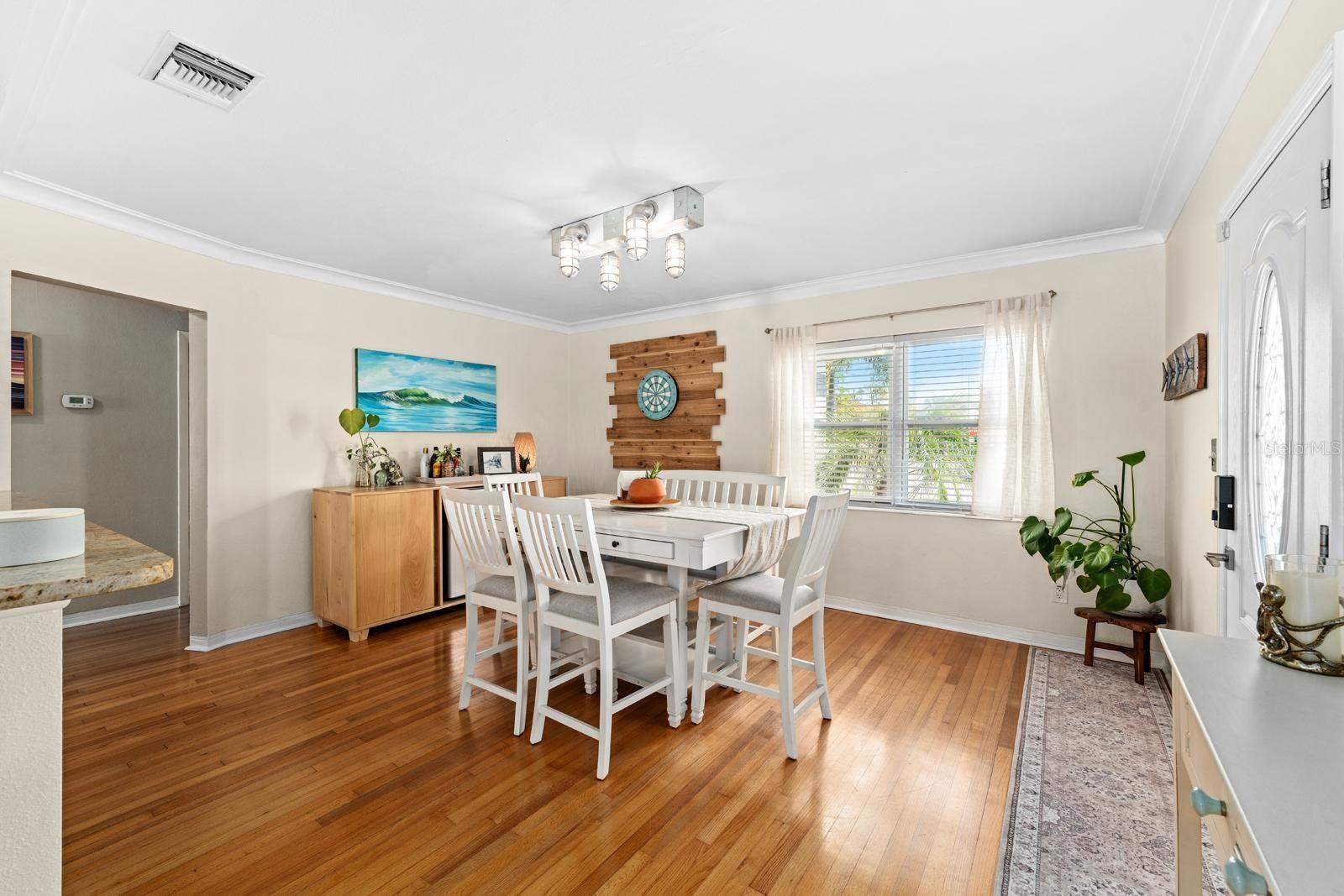 SIRMONS ESTATES - Residential