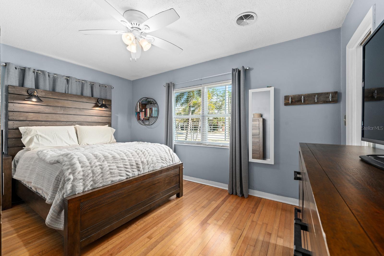 SIRMONS ESTATES - Residential