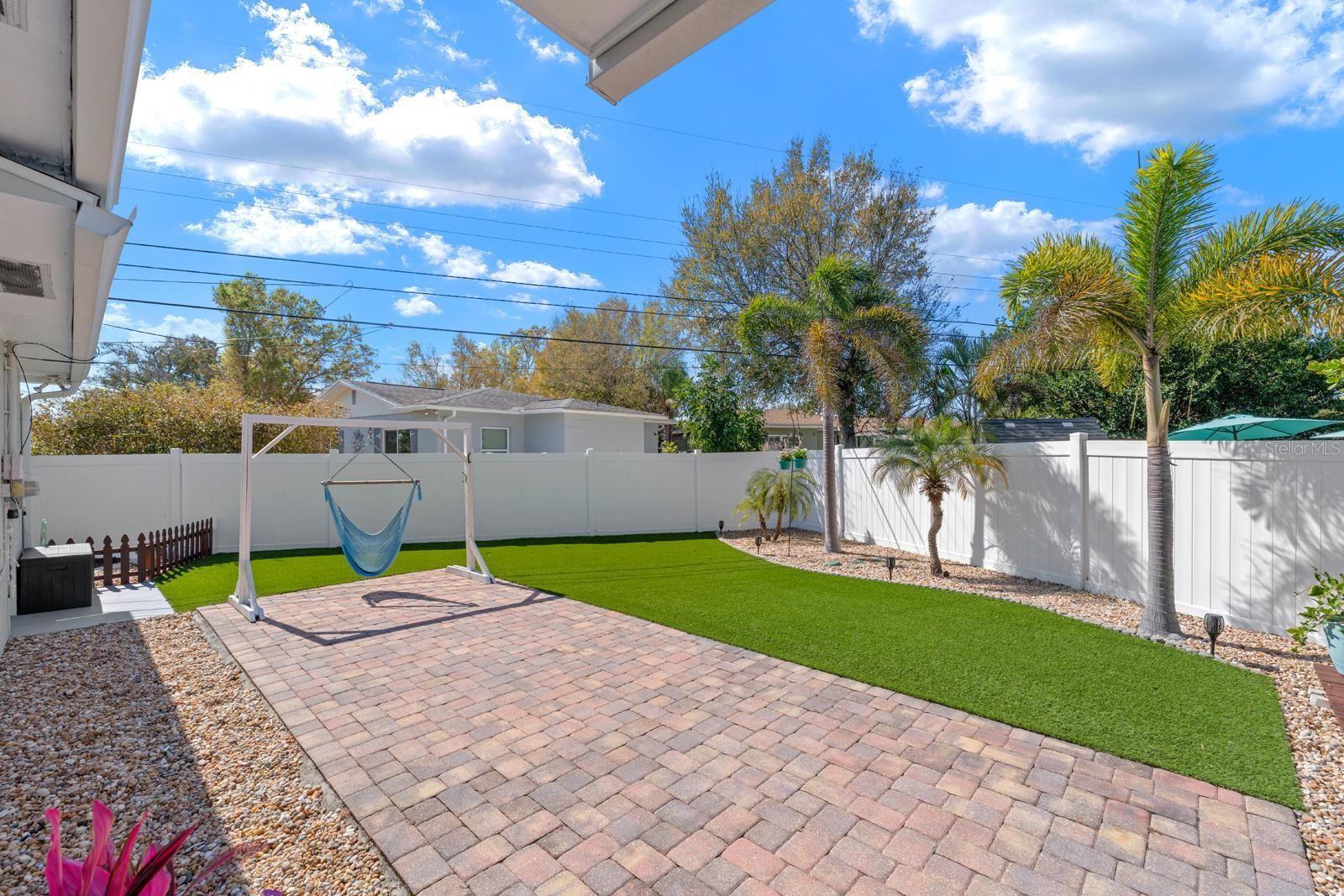 SIRMONS ESTATES - Residential