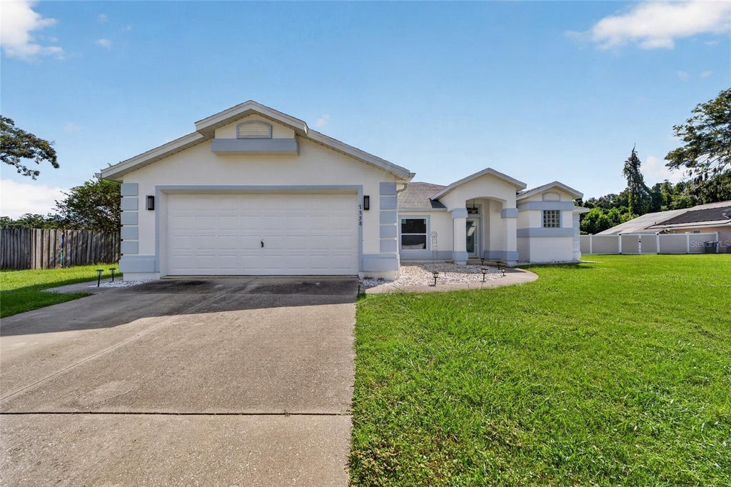 Photo of 7558 SW 103rd Loop, Ocala, FL 34476 (MLS # OM734054)