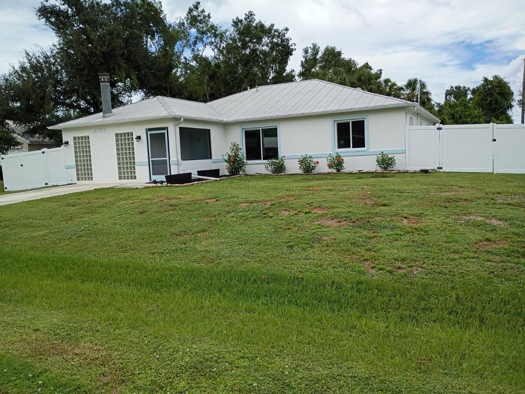 Photo of 4732 Italy Avenue, North Port, FL 34288 (MLS # C7516034)