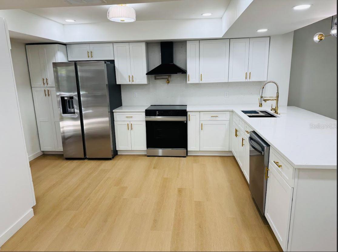 1055 KENSINGTON PARK DRIVE 205