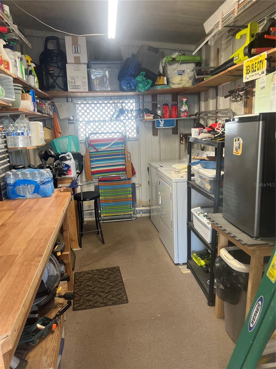 VENETIAN ESTATES - Residential