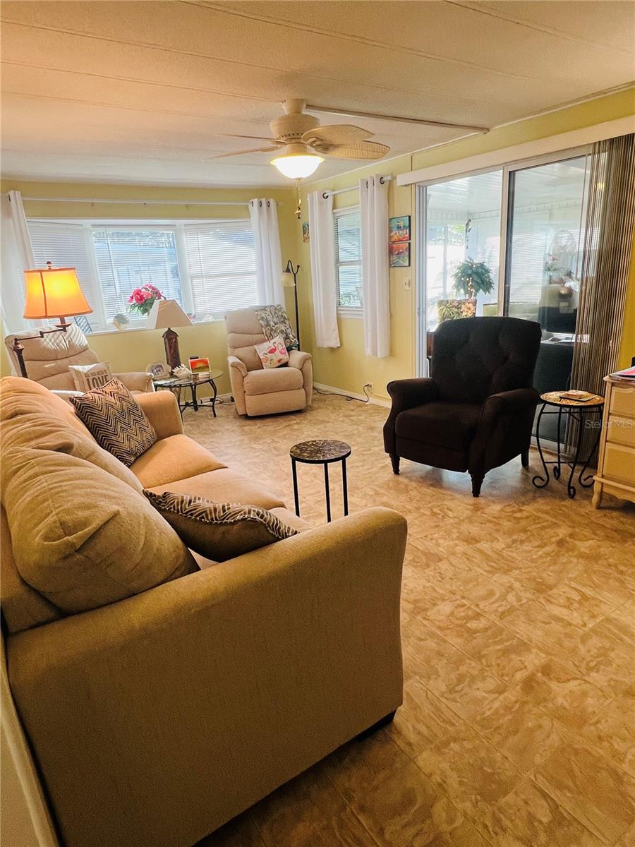 VENETIAN ESTATES - Residential