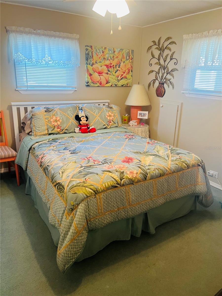 VENETIAN ESTATES - Residential