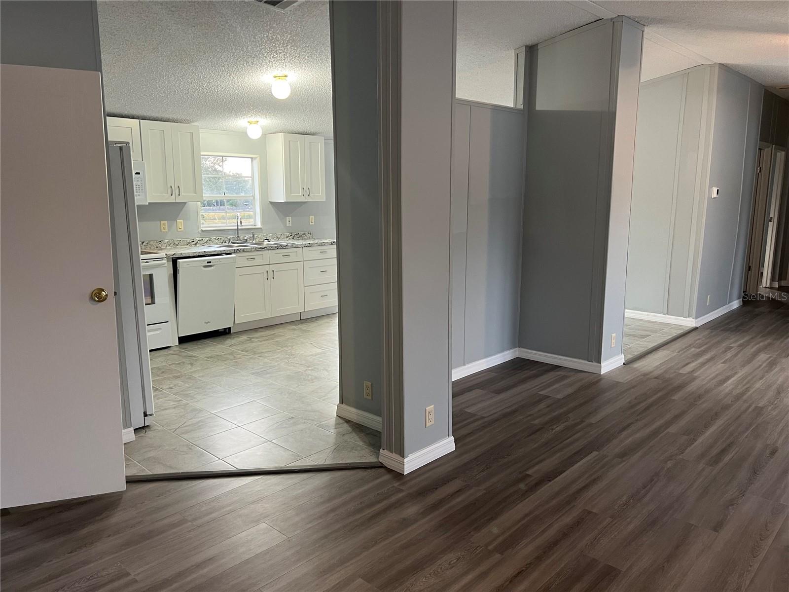 HILL N DALE THE VILLAGE - Residential