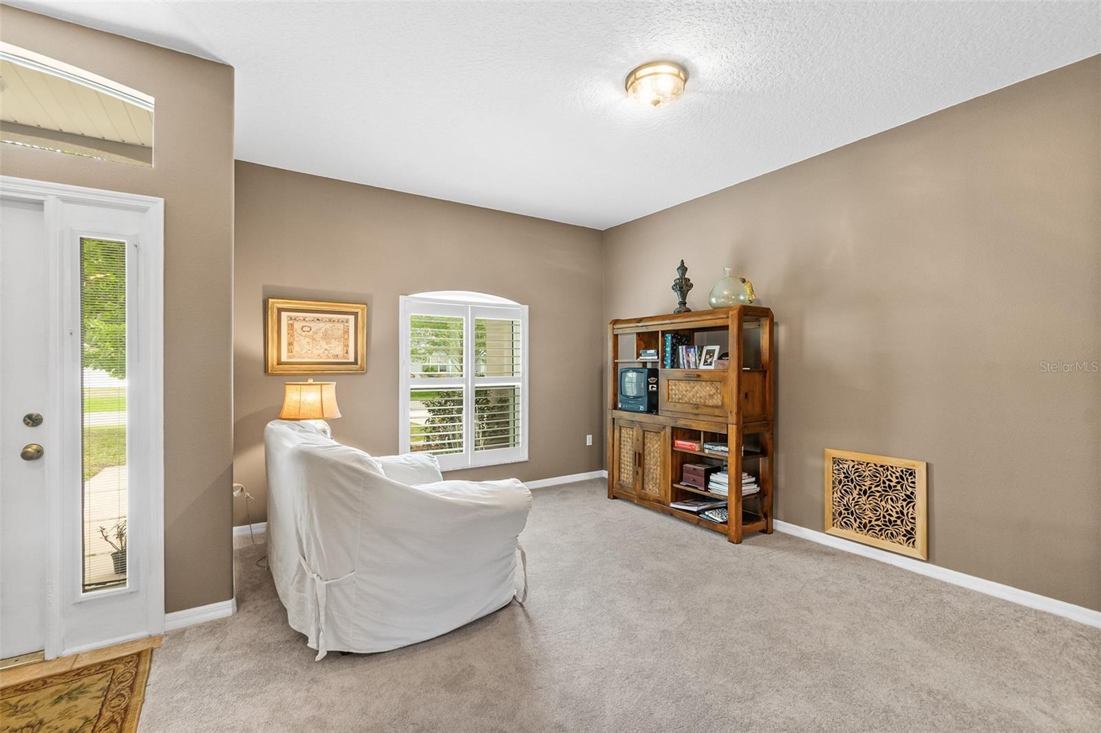 CYPRESS KNOLL - Residential