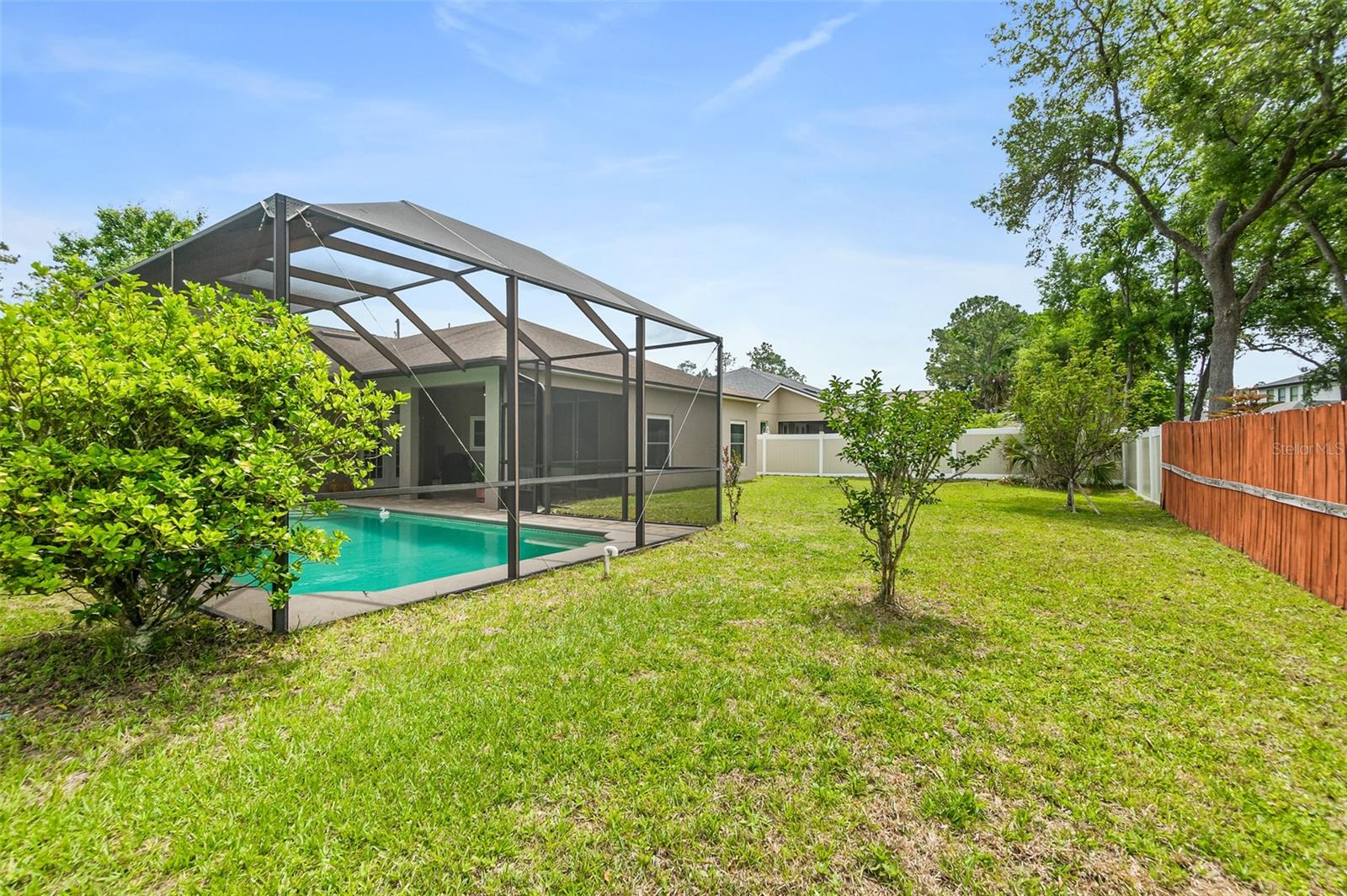 CYPRESS KNOLL - Residential