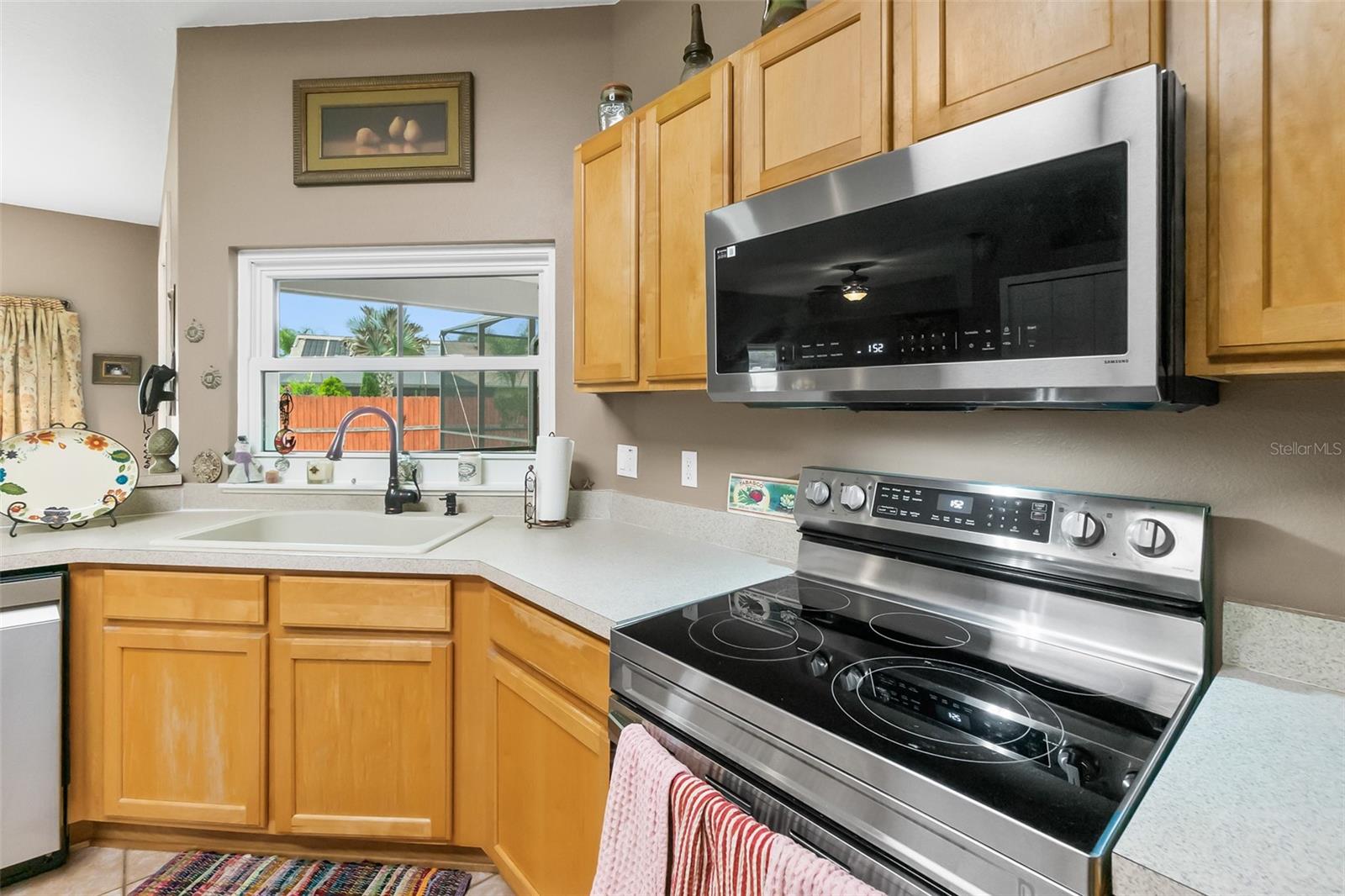 CYPRESS KNOLL - Residential