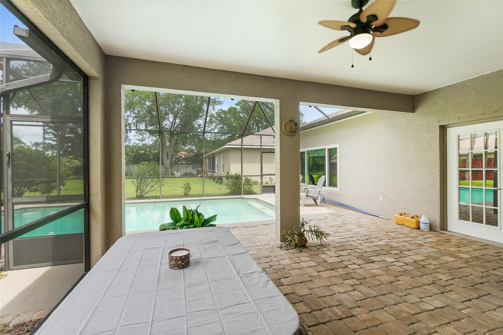 CYPRESS KNOLL - Residential