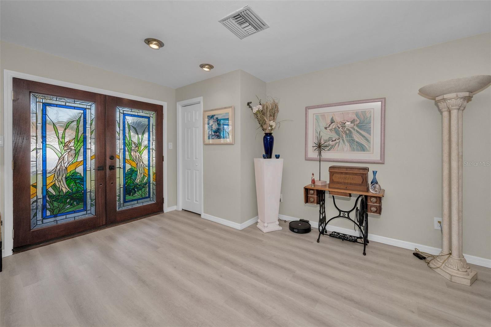 BELLEVUE ESTATES 1ST ADD - Residential