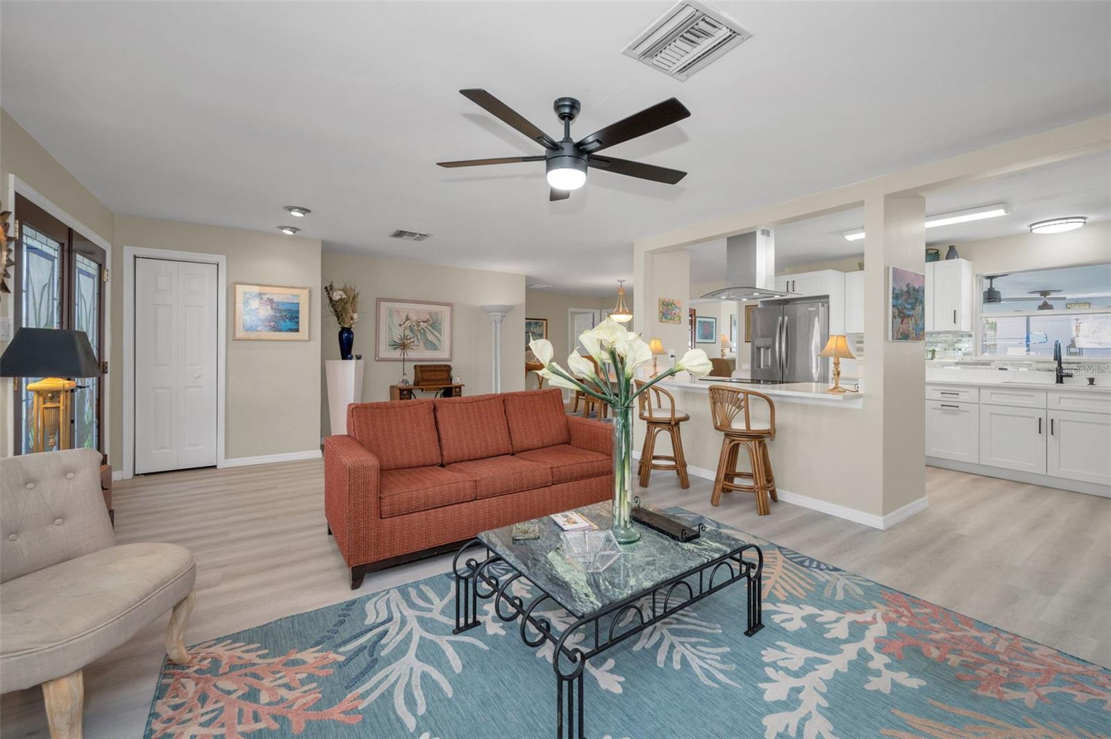 BELLEVUE ESTATES 1ST ADD - Residential