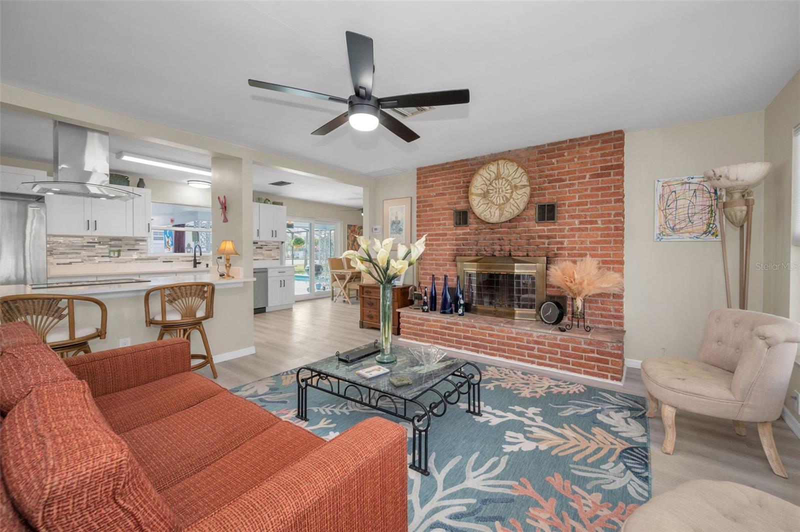 BELLEVUE ESTATES 1ST ADD - Residential