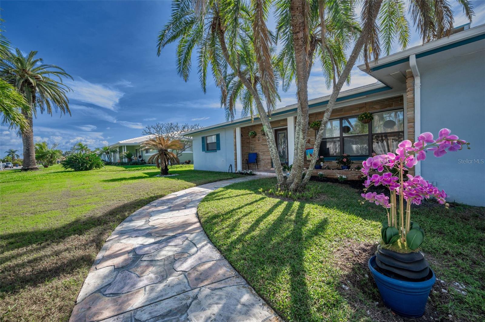 BELLEVUE ESTATES 1ST ADD - Residential