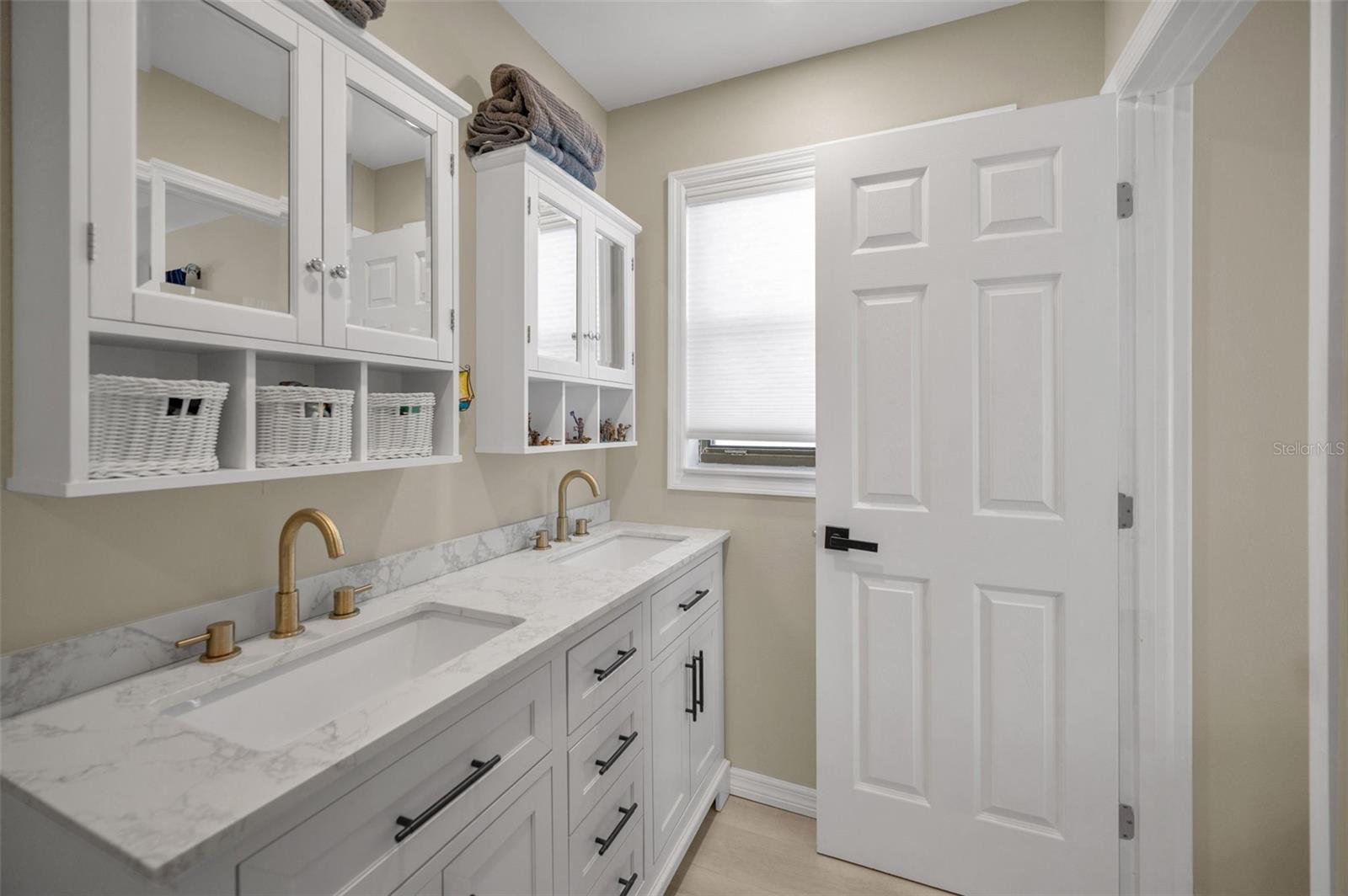 BELLEVUE ESTATES 1ST ADD - Residential