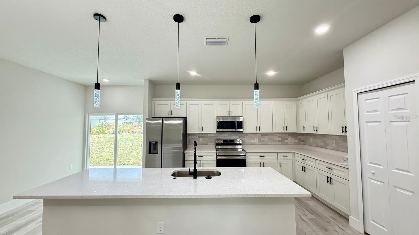 MARION OAKS UN THREE - Residential