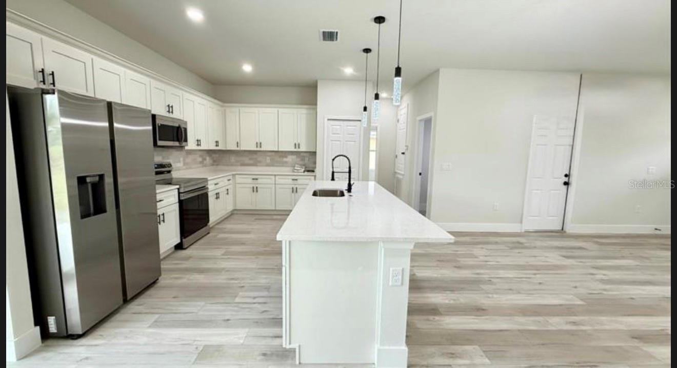 15177 SW 28TH AVENUE ROAD