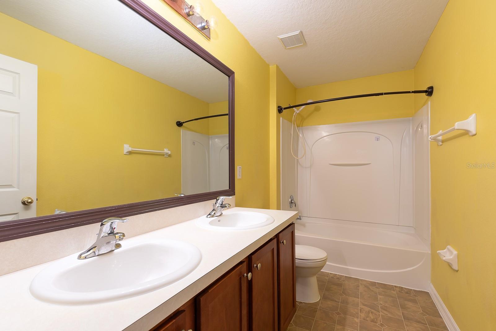 DELTONA LAKES UNIT 36 - Residential