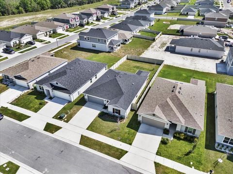 A home in WINTER HAVEN