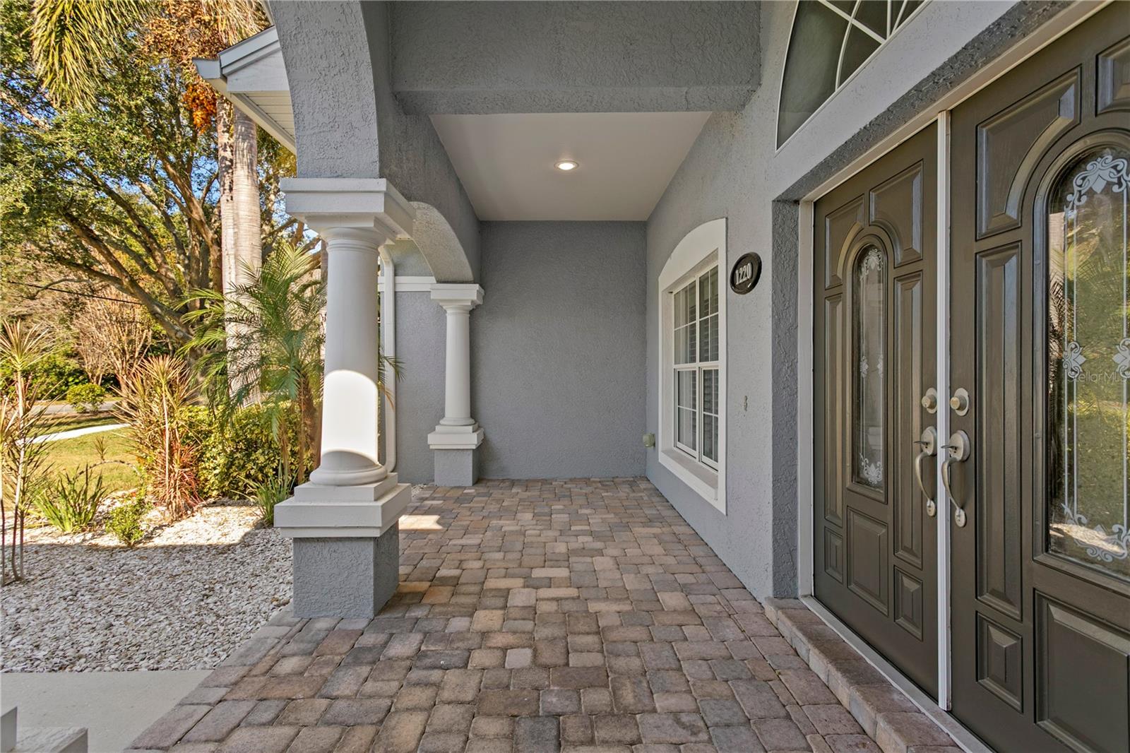 PASADENA GREENS - Residential