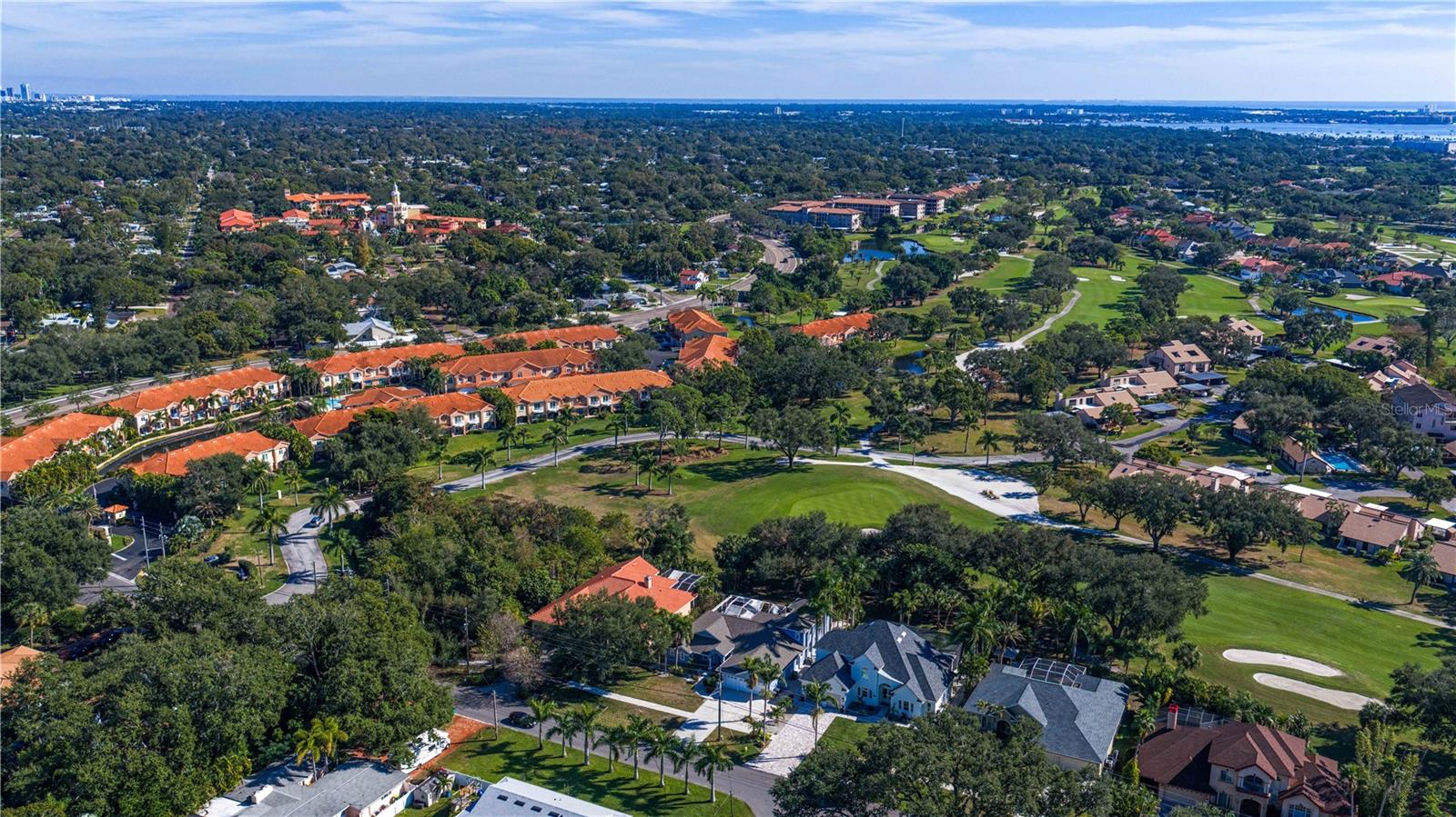 PASADENA GREENS - Residential
